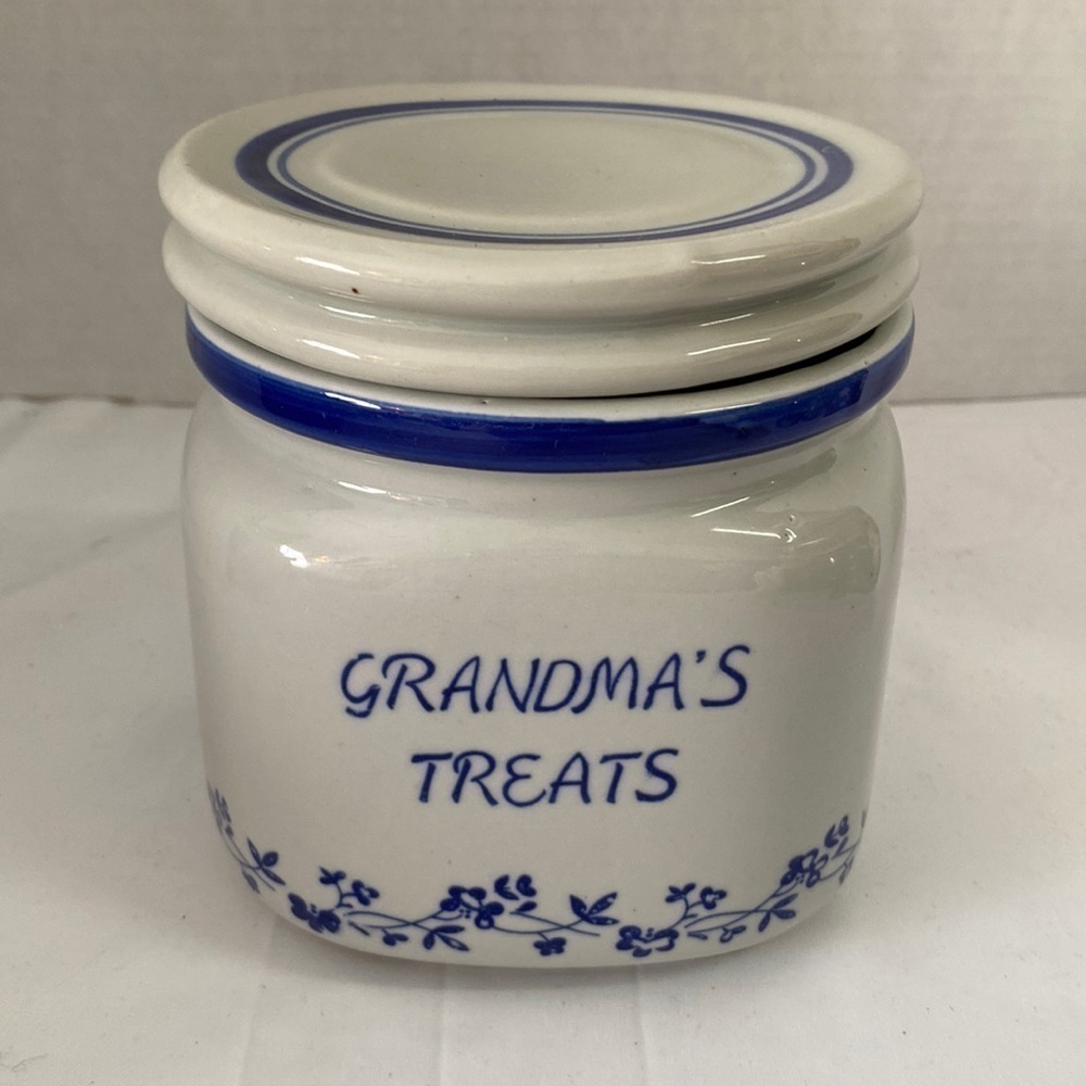 Lillen Vernon “Grandma’s Treats” Jar (EN)